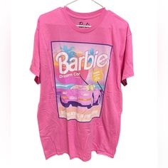 Barbie Dream Car Pink T-Shirt Brand New Nwot Size- L Barbiecore Pink Oversized Double Sided Graphics Unisex Mattel Barbie Bodysuit, Barbie Crop Top, Barbie Sweatshirt, Car Pink, Barbie Top, New Barbie, Barbie Logo, Crop Top Sweatshirt, Black Barbie