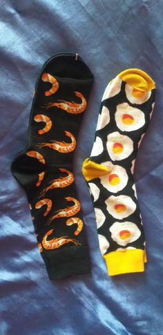 funny cotton mens socks with shrimp and scrambled eggs size euro 42 - 43. Made in Thailand. Shipping: Pay attention to the delivery time. Warning: To Germany I do not send temporally. Price includes tracking in EU. Tracking to USA, Canada, Australia is not always. Overseas buyers (outside of EU) can expect the package to arrive in 2 - 6 weeks. THANKS FOR LOOKING AND HAVE A NICE Day. Deserve Better, Funny Socks, Scrambled Eggs, Mens Casual, Casual Socks, Mens Socks, Nice Shoes, Pay Attention, Gifts For Dad