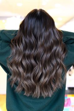 Rambut Brunette, Brunette Hair With Highlights, Dark Hair With Highlights