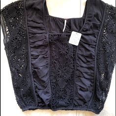 This Is A Black 100% Cotton Lace Shirt With Elastic Waist By Free People Size Xs. New With Tags. Black Cotton Vacation Blouse, Black Cotton Blouse For Vacation, Casual Black Crop Top Blouse, Black Short Sleeve Crop Top For Vacation, Off Shoulder Floral Top, Eclectic Outfits, Bell Sleeve Bodysuit, Free People Shirt, Boxy Crop Top