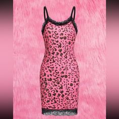 Item Details: Ultra Sexy Lace Edged Wiggle Cami Dress 100% Polyester Contoured Fit Machine Washable Slight Stretch Size: Medium (To Ensure Fit, Please Refer To Measurements) Shoulder: Chest: 33" Sleeve/Shoulder Seam To Sleeve Edge: Waist: 29" Hip: Shoulder To Hem: 34" Condition: Nwt/Mint Condition; No Flaws To Note Condition Rating: 1 Condition Rankings: Nwt = Brand New, Tags Still Attached, Never Used. Mint Condition = Item May Have Been Used, But Shows No Signs Of Wear. Excellent Condition: Us Aliyah Core, Romwe Dress, Core Outfits, Pink Punk, Imvu Outfits, Imvu Outfits Ideas Cute, Ruffle Wrap Dress, Punk Princess, Club Outfit