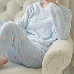 Material: PolyesterPattern Type: CartoonMaterial Composition: VelvetModel Number: Pajama setsCollar: Round NeckLength: Full LengthSleeve Length(cm): FullSeason: WinterSize: M-2XL 10.25 Blue Long Sleeve Loungewear Set, Blue Long Sleeve Sleep Sets, Casual Blue Long Sleeve Sets, Casual Blue Sets For Pajama Party, Casual Blue Sleep Sets, Blue Long Sleeve Sleepwear For Lounging, Blue Loungewear Sets For Winter, Fitted Blue Sleepwear For Winter, Fitted Blue Winter Sleepwear