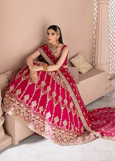 Raw Silk Pink Lehenga Choli Pakistani Wedding Dresses is a classic masterpiece to wear on any wedding festivity, especially Mehndi or Party Wear. The vibrant shade of this Lehenga Choli makes it an alluring choice for your big day. Hand-crafted adornments and designs make this Mehndi Dress an epitome of beauty and royalty. Pink Lehenga Choli: Bridal choli in the bright yellow shade is gracefully emblazoned with hand-crafted details of Sitara and pearls. The fully embellished choli is adorned wit Zara Noor Abbas Dresses, Zara Noor Abbas, New Bridal Dresses, Pakistani Bridal Dress, Beautiful Bridal Dresses, Latest Bridal Dresses, Beautiful Pakistani Dresses, Pink Lehenga, Bridal Dress Fashion