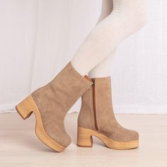 Bobbie Beige Boot for Women | Fall Booties | Ankle Boots | Neutral Tone Boot | Stylish Footwear | Everyday Wear | Fashionable footwear | Bobbie is made of beige embossed suede  with a denim-like texture. This stylish boot features a cushioned block heel platform sole, combining comfort with a modern edgy look. The unique jean-look suede adds a casual yet chic touch, making the Bobbie clog boot perfect for versatile, everyday wear.  Designed in Sweden, handcrafted in Portugal. Heel 8 cm / 3.14 in Unique Jeans, Womens Booties, Heel Grips, Shoes Too Big, Booties Ankle Boots, Platform Block Heels, Stylish Boots, Edgy Look, Slipper Shoes