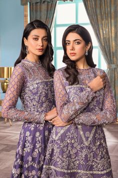 Aimee Regin Le Tresor Festive Formal 2022 Default Title Regin Aimee Le Tresor Festive Formal 2022 is Original Ladies Clothing Brand, and provides both Styles shalwar kameez suits and kurtis. Formal Suit, Fabric Stores Online