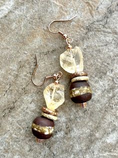 Tribal Boho Earrings Rough Citrine Ghanaian Ethnic Glass African Trade Copper Gemstone Earrings Handmade, African Earrings Handmade, African Beaded Jewelry, Jewelry Shop Display, Autumn Jewelry, Ear Art, Rustic Earrings, Brown Earrings, African Earrings