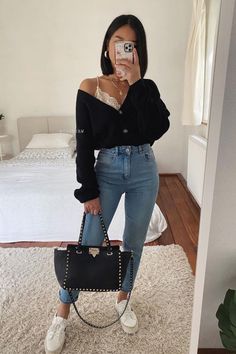 First Date Outfit Casual, Casual Night Out Outfit, Casual Date Night Outfit, Winter Date Night Outfits, First Date Outfits, Date Outfit Casual, Classy Casual Outfits, Night Out Outfit, Causual Outfits