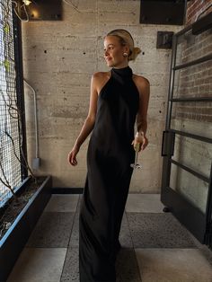 wedding guest looks | wedding guest outfit | wedding guest dress | wedding guest inspo | dress inspo | guest dress | elegant dress | wedding guest fashion Wedding Guest Fashion, Mumu Wedding, Outfit Wedding Guest, Outfit Wedding, Dress Wedding Guest, Wedding Guest Looks, Maxi Dress Black, Dress Inspo, Guest Dress