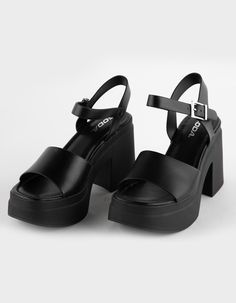 SODA Hattie Womens Platform Dress Sandals - BLACK | Tillys Trendy Heels With Buckle Closure For Day Out, Platform Sandals Outfit, Chunky Black Sandals, Flannel Sweatshirt, Shoes Heels Classy, Lug Sole Boots, Black Platform Heels, Sandals Outfit, Heels Classy