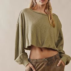 Nwt Free People Long Sleeve Bubble Tee Size Small Brand: Free People Material:100% Cotton Condition: Nwt Color: Light Willow Details/Measurements Laying Flat: -Gives Flattering Crop Look -Looks Effortlessly Perfect With Any Buttons -So Soft And Comfy -Boxy Crop Fit -I Ship Between 1-2 Days Everyday Cotton Crop Top For Fall, Everyday Fall Cotton Crop Top, Relaxed Long Sleeve Tops, Relaxed Everyday Tops For Fall, Green Casual Long Sleeve Top For Layering, Casual Green Long Sleeve Top For Layering, Casual Long Sleeve Crop Top, Casual Cropped Long Sleeve Cotton Top, Casual Cropped Long Sleeve Top In Cotton