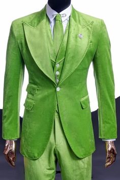 Green Tuxedo With Suit Collar For Wedding, Fitted Green Tuxedo For Wedding, Elegant Slim Fit Green Tuxedo, Elegant Green Slim Fit Tuxedo, Fitted Green Wedding Suit, Luxury Green Suit For Wedding, Green Single Breasted Suit For Party, Green Single Breasted Wedding Suits, Fitted Wedding Set With Single Button