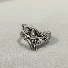 Vintage Sterling Silver Mermaid Ring...Marked 925...Total of weights 5.8grams... Size 8...Measure of Face 15.6MM...It's in very good condition. Mermaid Ring, Silver Mermaid, Mermaid Jewelry, Vintage Sterling Silver, Band Rings, Mermaid, Jewelry Rings, Ring Size, Fish