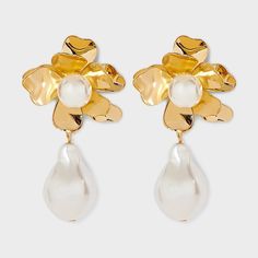 Hoco Earrings, Pearl Fringe, Honey Jewelry, Gold Flower Earrings, Pearl Drop Earrings Gold, Expensive Jewelry Luxury, Jewelry Luxury, Romantic Dinner, Expensive Jewelry