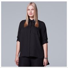 Nwt. Simply Vera Vera Wang Black Chiffon Roll-Tab Blouse/Shirt With Front Pocket. Asymmetric Hem. Size S. Pit To Pit 19" Flat, Shoulders 14", Sleeves 24', Length Front 26', Length 30". G1558. Solid Blouse With Rolled Sleeves For Work, Summer Workwear Blouse With Shirttail Hem, Solid Workwear Blouse With Rolled Sleeves, Chic Blouse With Rolled Sleeves For Daywear, Black Blouse For Office Wear In Summer, Versatile Blouse With Rolled Sleeves For Work, Versatile Workwear Blouse With Rolled Sleeves, Elegant Shirt With Rolled Sleeves For Work, Workwear Blouse With Rolled Sleeves