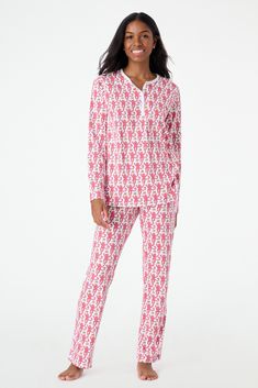 Shop the Official Monkey Pajamas by Roller Rabbit! Free Shipping Orders Over $150. Monkey Pjs, Roller Rabbit Monkey, Monkey Pajamas, Preppy Mode, Bday List, Y2k Long Sleeve, Comfy Pjs, Monkey Print, Define Jacket