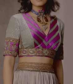 Multi Color Blouse Designs, Navratri Blouse Ideas, Sari Blouse Designs Latest, Bandhej Blouse Designs Latest, Banarsi Blouse Design, Patchwork Blouse Designs, Pattern Blouse Designs, Ikat Blouse Designs, Blouse Designs High Neck