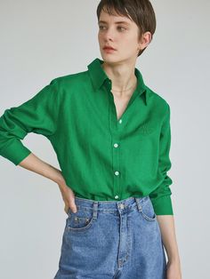 This is a linen shirt characterized by the Nick&Nicole symbol logo embroidery. It is made from a cool linen blend fabric with excellent breathability.
- Highly suitable for the S/S season- The front and sleeve button closures to enhance the usability- Produced in vivid colorways, perfect for point wear Green Linen Shirt Outfit Women, Green Linen Shirt For Workwear, Green Linen Button-up Shirt, Linen Shirt Outfit Women, Linen Shirt Outfit, Green Linen Shirt, Symbol Logo, Logo Embroidery, Embroidery Logo