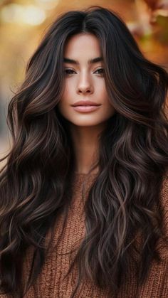 Fall Hair Colors All Over Color, Fall Hair Color For Brunettes Cool Tones, Rich Fall Hair Color Brunettes, Hair Color Ideas For Morena Dark Skin, Cool Tone Brunette Hair, Fall Hair Color For Brunettes Long, Fall Hair Color For Brunettes Medium Length, Autumn Brunette Hair, Long Fall Hair