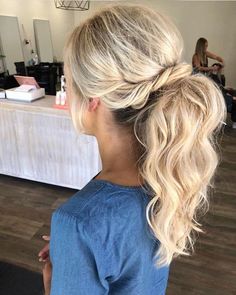 Bridesmaid Hair Ponytail, Prom Hair Up, Long Ponytail Hairstyles, Updo Bridesmaid, Ponytail Updo, Halo Hair