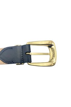 Khaite Benny belt in calfskin with tonal topstitching, gold-toned discs paired with a brushed buckle, loop, and tip. GTIN code: 10015763L763