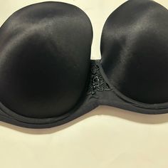 Strapless Bra With Straps Black Elegant Stretch Bandeau Bra, Black Bra With Removable Pads And Sweetheart Neckline, Black Bra With Sweetheart Neckline And Removable Pads, Elegant Strapless Padded Bra, Strapless Party Bra With Padded Cups, Elegant Strapless Bra With Padded Cups, Elegant Padded Bandeau Bra, Strapless Seamless Bra For Party, Party Bandeau Bra With Padded Cups