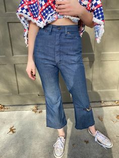 1970’s blue chambray boot cut jeans with frayed gems and a colorful dragon patch! (Small tear near the patch, normal wear)Juniors size 14 but will also fit a small adultWaist: 24-25”Hips: 32-34”Inseam: 25”Rise: 13” Vintage Flare Jeans With Frayed Hem For Fall, Vintage Flare Jeans With Frayed Hem For Spring, Spring Vintage Flare Jeans With Frayed Hem, Vintage Dark Wash Pants For Fall, Vintage Jeans With Frayed Hem For Spring, Vintage Distressed Flare Jeans For Fall, Spring Vintage Jeans With Frayed Hem, Vintage Denim Blue Jeans For Fall, Vintage Medium Wash Flare Jeans For Fall