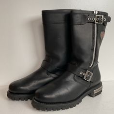 In Good Used Condition. Size 7 Men’s | 8.5 Women’s Medium Width Boots With Reinforced Toe, Leather Moto Boots With Steel Toe And Round Toe, Leather Moto Boots With Steel Toe, Red Leather Waterproof Boots, Leather Steel Toe Boots With Round Toe, Leather Steel Toe Boots, Classic High-top Moto Boots With Steel Toe, Classic High-top Steel Toe Moto Boots, Classic Medium Width Moto Boots