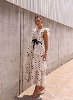 Impossibly Chic Midi Dress MABLE Chic Midi Dress, Midi Dress Chic, Teaching Outfits, Outfit Inspired, York Dress, Polka Dot Design, Dresses Women, Cream Dress, New Tops