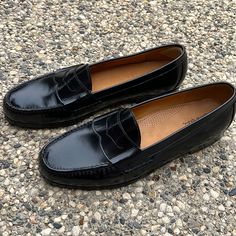 New Cole Haan Black Pinch Penny Loafers. No Box. Minor Flaw: Please Refer To Pictures. Hand-Antiqued Brush-Off Leather Upper. Genuine Hand Sewn Onthe Last Moccasin Construction. Fully Leather Lined. Leather Sole With Combination Stacked Leather Heel. Penny Loafers Outfit, Loafers Outfit, Penny Loafer, Cole Haan Shoes, Penny Loafers, Slip Ons, Cole Haan, Loafer Shoes, Leather Heels