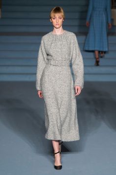 Tulum Outfits, Winter Pastels, Modest Outfit Ideas, Emilia Wickstead, Fall Winter Dresses, Royal Outfits, Floral Dresses Long, Muslimah Fashion Outfits, Orla Kiely