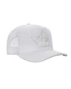 White Summer Snapback Baseball Cap, White Snapback Baseball Cap For Summer, White Adjustable Summer Baseball Cap, White Brimmed Trucker Hat, Adjustable White Summer Trucker Hat, Adjustable White Brimmed Trucker Hat, White Summer Trucker Hat, Casual White Trucker Hat With Short Brim, White Trucker Hat With Flat Brim For Summer