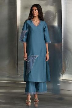 Steel blue kurta featuring nakshi, zari and gota hand embroidery in leaf pattern with scallop sleeve hem. Paired with a scallop hem flared pant and a sheer dupatta. - Aza Fashions Sheer Dupatta, Kurta Patterns, Blue Kurta, Scallop Hem, Satin Color, Kurta With Pants, Scalloped Hem, Pant Set, Steel Blue