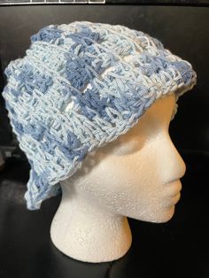 100% cotton crocheted hat Bonnet Au Crochet, African Hats, Handmade Hats, Crocheted Hat, Bonnet Crochet, Handmade Hat, Bucket Hats, Cotton Crochet, Skull Cap