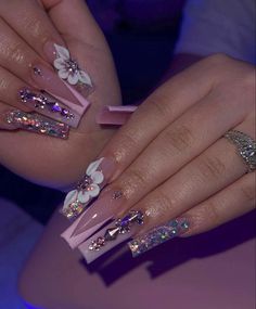 Acrylic Nails Ideas Extra, Short Nails Baddie, Pink Bling Acrylic Nails, Pink Rhinestone Nails, Pink Gem Nails, Gem Nail Designs, Quinceanera Nails, Purple Acrylic Nails, Ombre Acrylic Nails