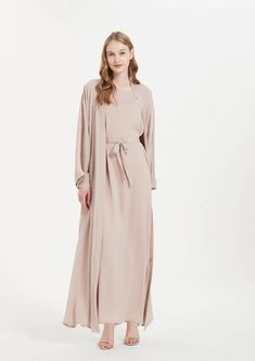 Serena Abaya Set - Light Nude – AMARIAH & Co. Abaya With Belt, Belt Kimono, Open Abaya, Winter Fit, Kimono Style, New Arrival Dress, Fit Inspo, Kimono Fashion, Matching Dresses