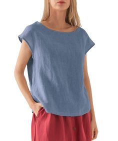 PRICES MAY VARY. The casual tops is made of 100% linen fabric, lightweight, breathable and durable It features a crew-neck, cap-sleeve, solid color, loose fitting, pull on closure This linen tops is easy to dress up. The basic design adds a cute sense of style to this simple top, trendy and flattering Great for daily wear, casual, shopping, work, street, date, office, work, beach, holiday, or any occasion Machine washable. Please refer to the detailed size measurement in the image before orderin Shirt Elegant, Outfit Essentials, Loose Fit Blouse, Loose Fit Shirts, Casual Summer Tops, Casual Cap, Linen Casual, Womens Tops Summer, Loose Shirts