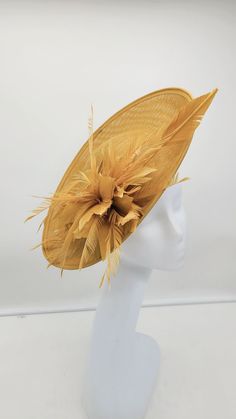 Elegant Gold Fascinator! Comes with a headband and or hairclip. Classic style to go with a variety of outfits: bridesmaids, cocktail party, Kentucky Derby, Rehearsal dinner, Easter and church outfits. Ones with hair clip and headband. - Rare find - Lightweight - Ready to ship - Fast Shipping - Free Shipping - Group discount available - Customize by adding different color flowers and or feathers - Headband and Hair clip CHECK OUT MY STORE FOR OTHER STYLES & COLORS: etsy.com/shop/Hatsandpearls Gold Brimmed Mini Hat For Wedding, Adjustable Royal Ascot Costume Hats For Party, Yellow Hair Accessories For Summer Party, Gold Brimmed Fascinator For Wedding, Gold Brimmed Wedding Fascinator, Gold Wide Brim Costume Hat For Parties, Gold Structured Crown Hat For Summer, Summer Church Fascinator With Headband, Gold Top Hat For Kentucky Derby Church Event