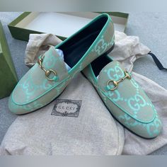 Gucci Canvas Loafers! Brand New Never Worn! Comes With The Box And The Dust Bag. Luxury Green Loafers For Office, Luxury Green Loafers, Canvas Loafers, Gucci Loafers, Shoes Gucci, Gucci Shoes, The Box, Flat Shoes Women, Loafer Flats