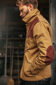 Inspired by the rugged heritage of the Western ranch jacket, the Dust Jacket takes you back to the heart of American workwear. This jacket is designed with a longer cut, perfect for full coverage and protection when you're out braving the elements. Its contrasting shoulder and chest details embody the classic cowboy style while bringing modern design into the aesthetics.