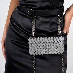 A small leather belt bag with chains, gorgeously decorated with silver leather dragon scales is a stylish accent for your look. Complement your little black dress with this modern accessory that will add a touch of sparkle and mystery to your look. And for a casual style - perfectly combined with a white shirt, on which jeans are extended. That's how easy it is to create a bright and stylish image! This little handbag will not only emphasize your personality, but also add charm to your style. A Leather Phone Pouch, Party Clutch, Party Purse, Modern Accessories, Leather Belt Bag, Dragon Scale, Belt Bags, Phone Pouch, Unique Bags