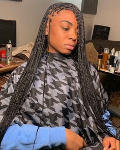 Small Medium Box Braids, Colored Box Braids, Knotless Box Braids, Small Box Braids, Medium Box Braids, Short Box Braids, Colored Braids, Makeup Hacks Beauty Secrets