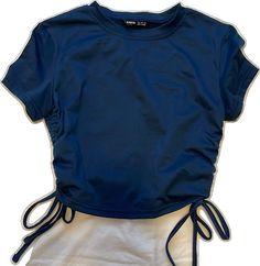 Casual Drawstring Crop Top, Sporty Summer Tops With Drawstring, Navy Stretch Tops For Summer, Trendy Navy Summer Tops, Navy Fitted Tops For Summer, Navy Fitted Top For Summer, Fitted Blue Top With Drawstring, Blue Cotton Drawstring Tops, Fitted Short Sleeve Tops With Drawstring