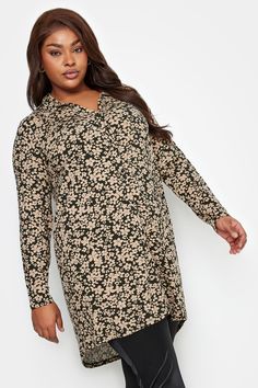 YOURS Curve Black Floral Tunic Shirt | Yours Clothing Elegant Wedding Guest Dress, Over 60 Fashion, Clothing Trends, Plus Swimwear, Tunic Pattern, 60 Fashion, Next Fashion, Stylish Plus, Floral Tunic