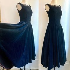 "It doesn't get much more perfectly simple than this in a 50's winter party dress. Has a pretty square neckline with lace trim, princess seams down the fitted bodice, a drop waist and a skirt that has over a full circle sweep. Fits with a metal zip up the side and then hook and eye. The sumptuous mid-century velvet has a bit of heft so the skirt really swings out when twirled. Would look so terrific with a pretty mid-century choker necklace. No label. Rayon velvet. Condition is Great/Mint.  Ther 50s Dresses Formal, Velvet Circle Skirt, 1950s Party Dresses, Jazz Dress, Circle Skirt Dress, Mood Happy, Velvet Party Dress, Winter Formal Dresses, Circle Dress