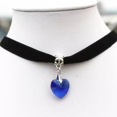 Womens Black Choker Heart Stone Perfect Christmas Birthday Gift Brand New Titanic Jewelry, Crystal Heart Necklace, Neck Jewelry, Crystal Heart Pendant, Heart Pendants, Crystal Choker Necklace, Heart Choker, Neck Choker, Neck Jewellery