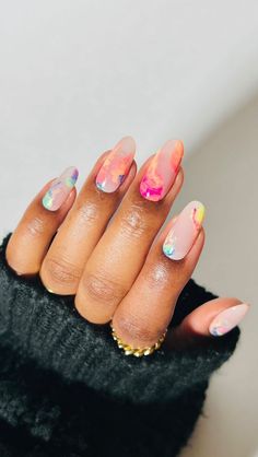 Nails Products, Water Marble Nails, Marble Nail Designs, Nails Yellow, Summery Nails, Bright Nails, Shellac Nails, Get Nails, Marble Nails