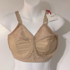 Bnwt Great Quality And Structure Fitted Bra With Medium Bust Support For Daywear, Fitted Full Coverage Bra For Daywear, Full Coverage Bra For Daywear, Beige Bra For Daywear, Fitted Full Cup Bra For Daywear, Fitted Partially Lined Beige Bra, 32d Bra, Women's Intimates, Bra