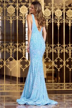 Mermaid V-neck slim shoulder strap backless and floor length evening d – JiMiss Dresses Prom Dress V Neck, Blue Sequin Prom Dress, Dress Glamour, Prom 2023, Sherri Hill Prom, Plastic Dress, Sherri Hill Prom Dresses, Evening Dress Floor Length, Prom Dress Stores