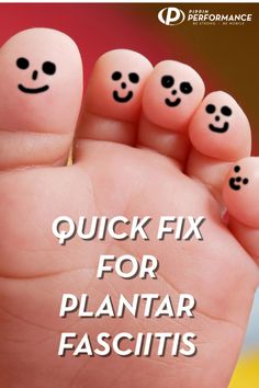 Plantar Fasciitis…the two words no runner ever wants to hear. Want to know an easy way to start dealing with it? Or better yet…how to prevent it from ever happening? I’ll show you two exercises that will target your arches and toes so you can kick that plantar fasciitis to the curb and get back to running without pain. Injury Recovery Quotes, Sports Injury Prevention, Knee Pain Relief Exercises, Post Workout Stretches, Mobility Training, Pain Relief Remedies, Training Quotes, Warm Up Routine, Foot Pain Relief