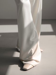 Chic and luxurious silky satin banded trousers with wide leg. Relaxed flowing pants that are easy to wear and a comfortable style and fit. Model is in MINUSEY ONE SIZE. ✔️ Free worldwide express shipping over $100 ✔️ Loved by 6,500+ customers ✔️ Limited edition collections, maximum style ⠀⠀⠀⠀⠀⠀⠀⠀⠀ Stay ahead of the trend with can’t-find-anywhere-else staples. Your closet will thank you 💕 * MINUSEY ONE SIZE = EU 34-38, US2-6* 70% Rayon / 30% Polyester* Dry clean* Made in Korea - Model Height: 172cm/5'7" (US2, EU34) Flowing Pants, Wide Trousers, Waiting List, Comfortable Style, The Trend, Comfortable Fashion, Wide Leg Trousers, Ballet Shoes, Dance Shoes